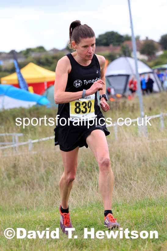 Senior women, 2022 Start Fitness NEHL, Wrekenton. Photo: David T. Hewitson/Sports for All Pics
